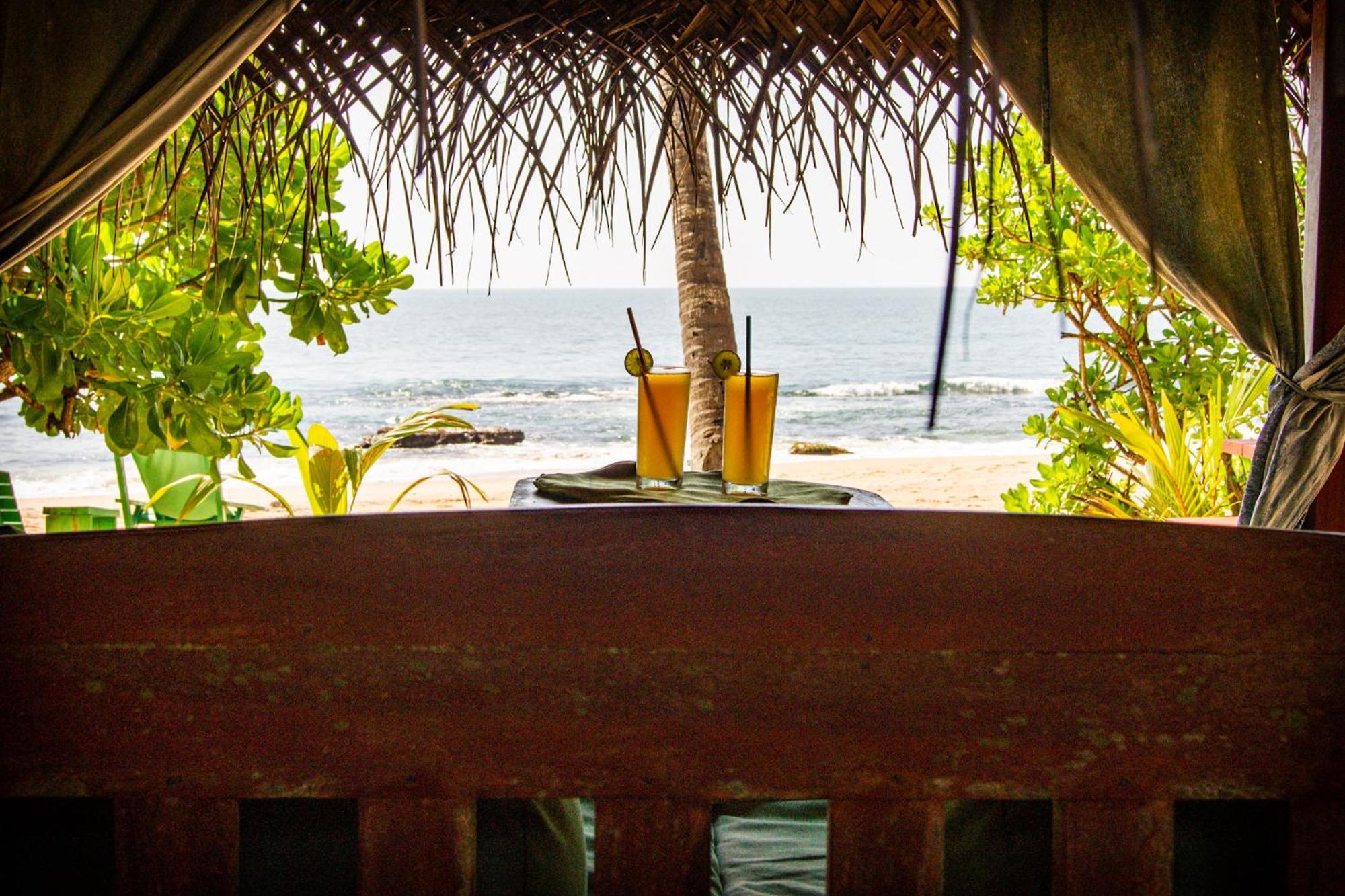 Гостевой дом Ibisbird Bungalows, Sport, And Restaurant Тангалла